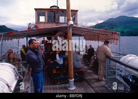 Passagiere auf der Sir Walter Scott Dampfer auf Loch Katrine, Schottland Stockfoto