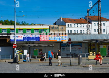 Autobusove Nadrazi die Langstrecken Busbahnhof Florenc in Prag Tschechische Republik Europa Stockfoto