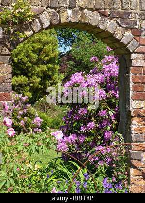 Gartenmauer auf Down House, Hotel, Bromley, London, UK Stockfoto