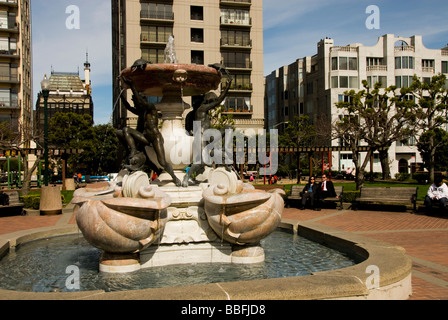 Der Roman Fountain der Schildkröten in der Mitte der Nob Hill Huntington Park.   in San Francisco, Kalifornien. Stockfoto