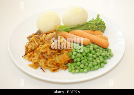Frische authentische Lamm Mit Gemüse mit Rösti keine Personen Stockfoto