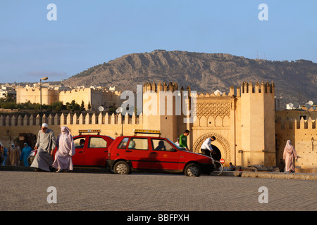 Afrika, Nordafrika, Marokko, Fes, Fes el Bali, alte Fes, Medina, Bab el Mahrouk, Altstadt Stockfoto