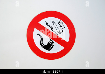 Kein Rauchen, Zigarette, Pfeife, Zeichen Stockfoto