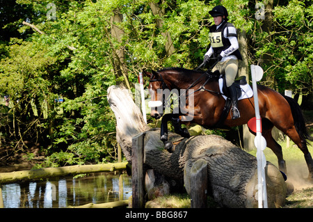 Land-Phase am Brigstock International Horse Trials, Northamptonshire, England, Grossbritannien 2009 zu überqueren. Stockfoto