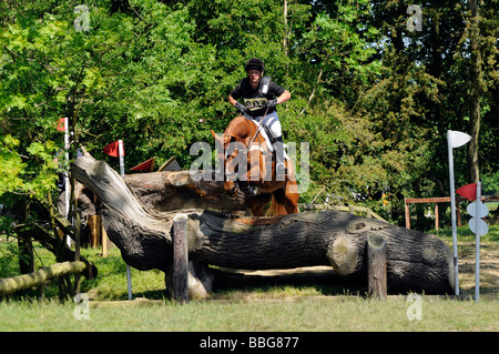 Land-Phase am Brigstock International Horse Trials, Northamptonshire, England, Grossbritannien 2009 zu überqueren. Stockfoto