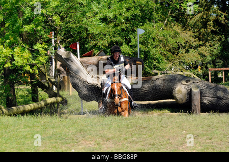 Land-Phase am Brigstock International Horse Trials, Northamptonshire, England, Grossbritannien 2009 zu überqueren. Stockfoto