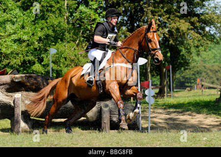 Land-Phase am Brigstock International Horse Trials, Northamptonshire, England, Grossbritannien 2009 zu überqueren. Stockfoto