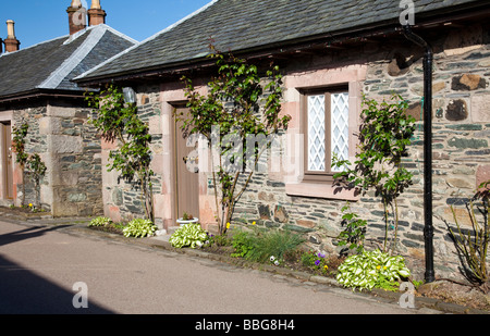 Luss, einem malerischen "Modell Dorf" am Ufer des Loch Lomond in der Grafschaft Dunbartonshire. Jetzt ein Naturschutz-Dorf. Stockfoto