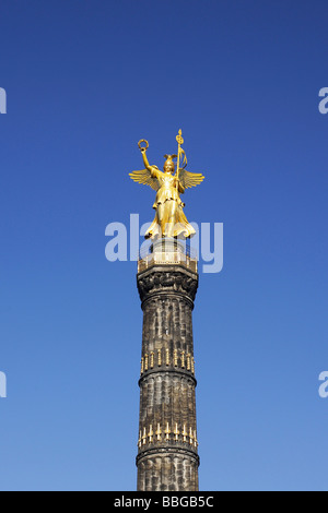 Statue von Victoria auf die Siegessaeule, Siegessäule in Berlin, Deutschland, Europa Stockfoto