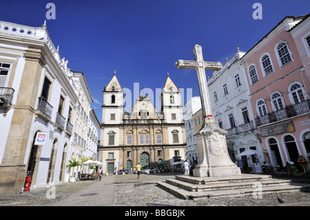 Igreja Sao Francisco Kirche und quadratischen Cruzeiro de Sao Francisco, Salvador, Bahia, UNESCO-Weltkulturerbe, Brasilien, bin Süd Stockfoto