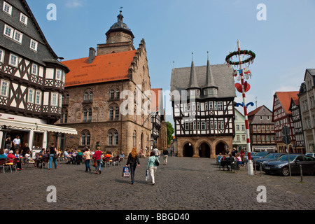 Marktplatz mit dem Rathaus und dem Haus, historische Weinstadt, Alsfeld, Hessen, Deutschland, Europa Stockfoto