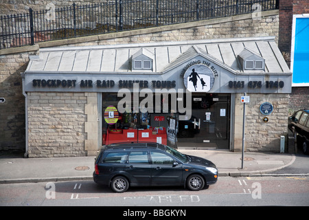 Außenansicht Stockport Luftschutzbunker. Stockport, grösseres Manchester, Vereinigtes Königreich. Stockfoto