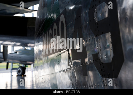 Imperial War Museum in Duxford Cambridge, enthält eine riesige Auswahl an das Welten-Flugzeug und auch eine funktionierende Landebahn, England Stockfoto