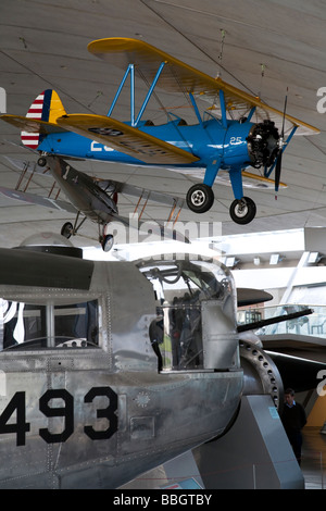 Imperial War Museum in Duxford Cambridge, enthält eine riesige Auswahl an das Welten-Flugzeug und auch eine funktionierende Landebahn, England Stockfoto