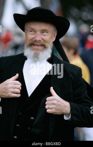 Bretonische Trachten, Musik und Tanz, Volksfest, Morbihan, Frankreich Stockfoto