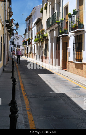 Gasse mit weißen Häusern Antequera Andalucia Spanien Stockfoto