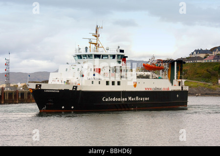 Caledonian MacBrayne Fähre im Hafen von Mallaig Stockfoto