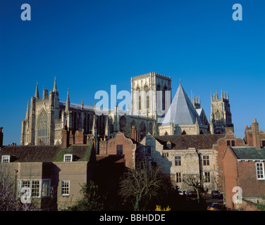 York Minster gesehen aus dem Nordosten über Dach anführt, City of York, North Yorkshire, England, UK. Stockfoto