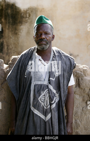 Arbeiter auf der Kolanjeba Baumwolle-Biohof in der Nähe des Dorfes Djembala in Mali, Westafrika. Chef du Village Moussa Kone Stockfoto