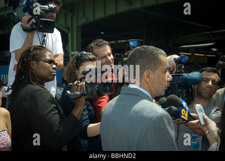 New York State Gouverneur David Paterson bei der Eröffnung der Hudson River Park Harlem Piers Stockfoto