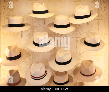 Hut Shop James Lock Co Nummer 6 St James's Street London Stockfoto