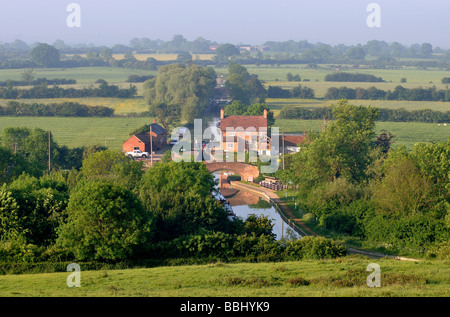 Oxford-Kanal bei Napton, Warwickshire, England, UK Stockfoto