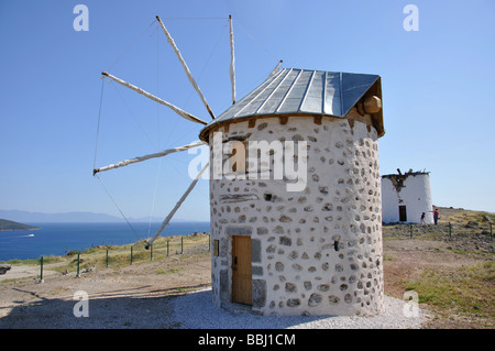 Restaurierten steinerne Windmühlen, Bodrum, Provinz Mugla, Türkei Stockfoto