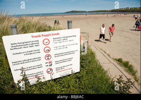 Sommernachmittag Poppit Sands Strand Pembrokeshire Coast Nationalpark Wales UK Stockfoto