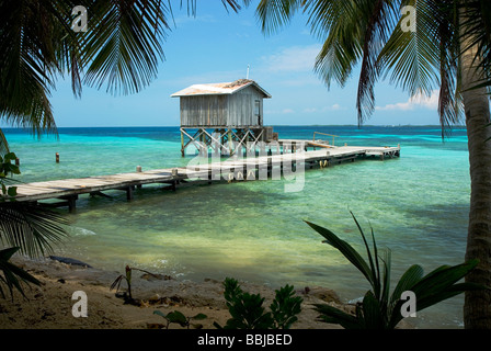 Tobacco Caye Steg Stockfoto