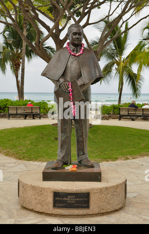 Statue von Prinz Jona Kuhio Kalaniana Ole am Waikiki Beach Waterfront Waikiki Oahu Hawaii USA Stockfoto