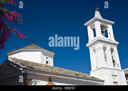 Griechisch orthodoxe Kirche und der Glockenturm Turm Skopelos-Stadt der Sporaden griechische Inseln Griechenland Stockfoto