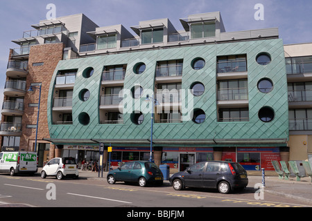 Esplanade House, Appartements am Meer, Porthcawl Wales UK, preisgekrönte Gebäudearchitektur, walisisches Küstenresort britische Küste Küste Stockfoto