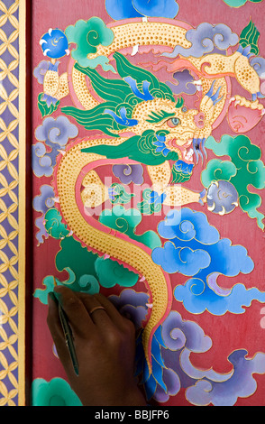 Thangkamalerei. Norbulingka Institut. In der Nähe von Dharamsala. Himachal Pradesh. Indien Stockfoto