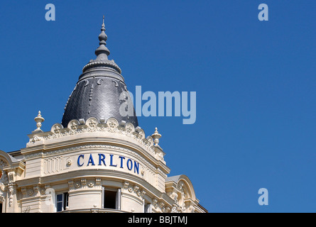 Das Palace Hotel "Carlton", eines der Hotels von Promis bei den Filmfestspielen in Cannes, Frankreich geschätzt. Stockfoto