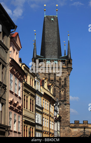 Tschechische Republik Prag weniger Altstädter Brückenturm Häuser Stockfoto