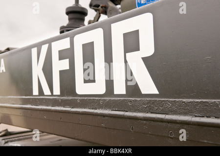 KFOR (Kosovo Force) auf der Seite eine britische Armee Sabre-tank Stockfoto