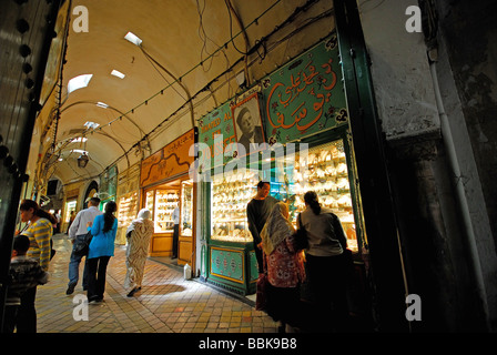 TUNIS, TUNESIEN. Der Gold Souk in der Medina im zentralen Tunis. 2009. Stockfoto