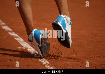 Tennis-Spieler Maria Sharapova Füße in ihre personalisierte Schuhe. Stockfoto