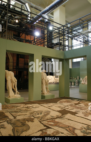 römischen Mosaikboden im Centrale Montemartini Kraftwerk Museum in Rom Stockfoto