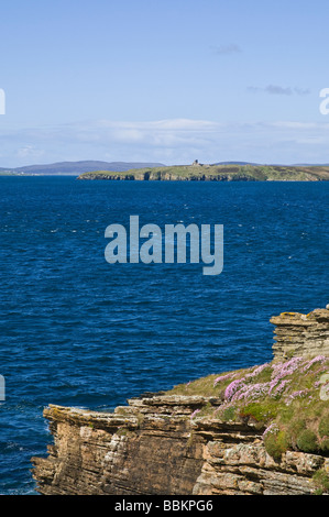 dh Hoxa Head SOUTH RONALDSAY ORKNEY Hoxa Sound und Stanger Kopf Flotta Stockfoto