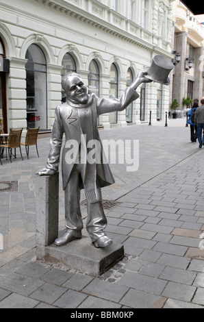 Die Statue des Schöner Náci in Bratislava Slowakei Stockfoto