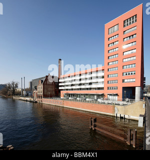 Radialsystem V, Kulturraum und Ibis Hotel an der Spree entlang, Berlin, Deutschland, Europa Stockfoto