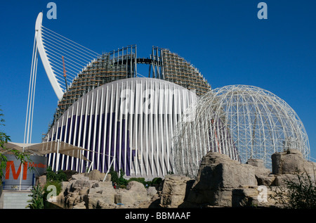 Entworfen von Santiago Calatrava Valencias ist Stadt der Künste und Wissenschaften eine beeindruckende Sammlung moderner Architektur Stockfoto