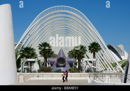 Entworfen von Santiago Calatrava Valencias ist Stadt der Künste und Wissenschaften eine beeindruckende Sammlung moderner Architektur Stockfoto