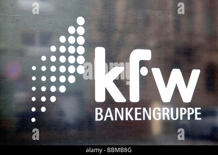 Logo am Sitz der KfW Bankengruppe, Kreditanstalt Fuer Förderinstitut, Kreditanstalt, Frankfurt Stockfoto