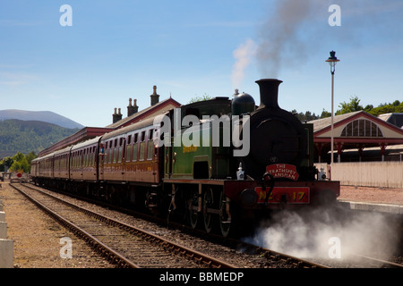 Restaurierte Dampflok, Lok auf der Strathspey Steam Museumsbahn auf dem Boot von Garten, Aviemore, Cairngorms National Park Schottland Großbritannien Stockfoto