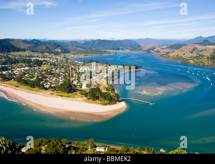 Blick über Pauanui von Paku Hill Tairua Nordinsel Neuseeland Stockfoto