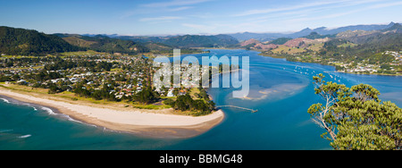 Blick über Pauanui von Paku Hill Tairua Nordinsel Neuseeland Stockfoto