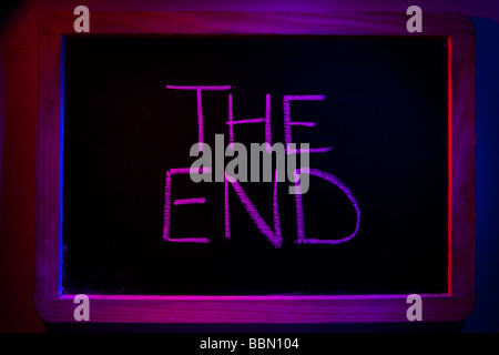 "DAS ENDE" AUF TAFEL GESCHRIEBEN Stockfoto
