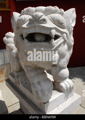 Stein-Löwe vor chinesischen Garten Zürich, Schweiz, Europa Stockfoto